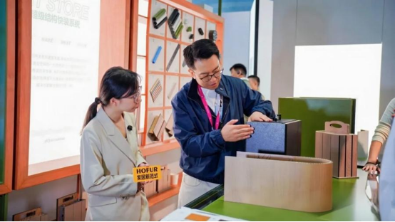 一只星链兔,如何撬动商业空间的“体验革命”?